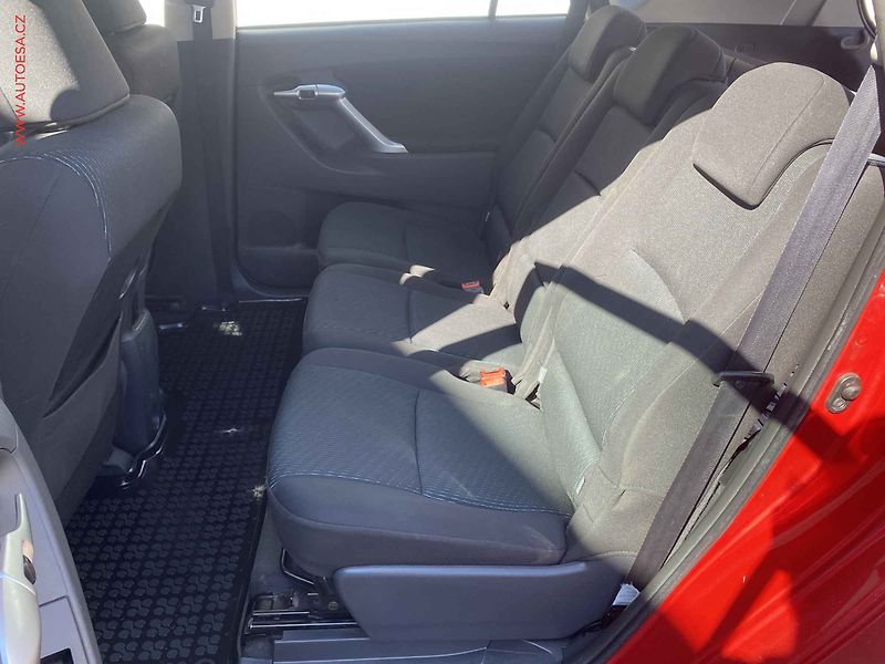 Toyota Verso (2013) 2.0 D-4D, ČR, STK6/28 - fotka 10 z 17