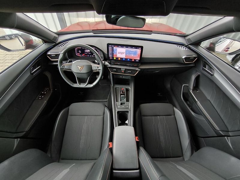 Cupra Formentor DSG 4WD 2,0 TSi / 140 kW - fotka 10 z 23