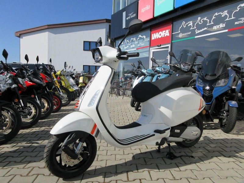 Vespa (2026) Sprint 125 S e5+ - fotografie inzerátu