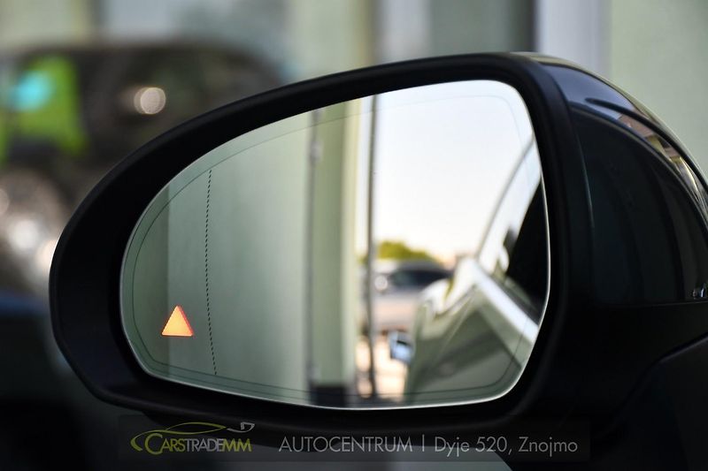 Mercedes-Benz EQE 350 AMG 4MATIC PANORAMA  - fotka 53 z 55