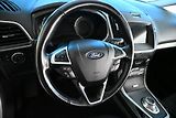Ford S-MAX (2023) 2.5 140 KW FHEV Tažné Kamera D - náhled 13