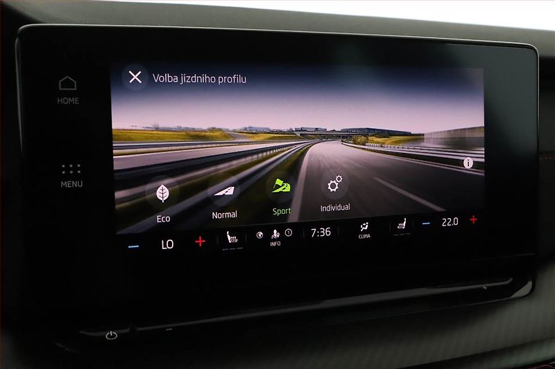 Škoda Octavia (2024) RS 2.0 TDI 4x4 - fotka 14 z 27