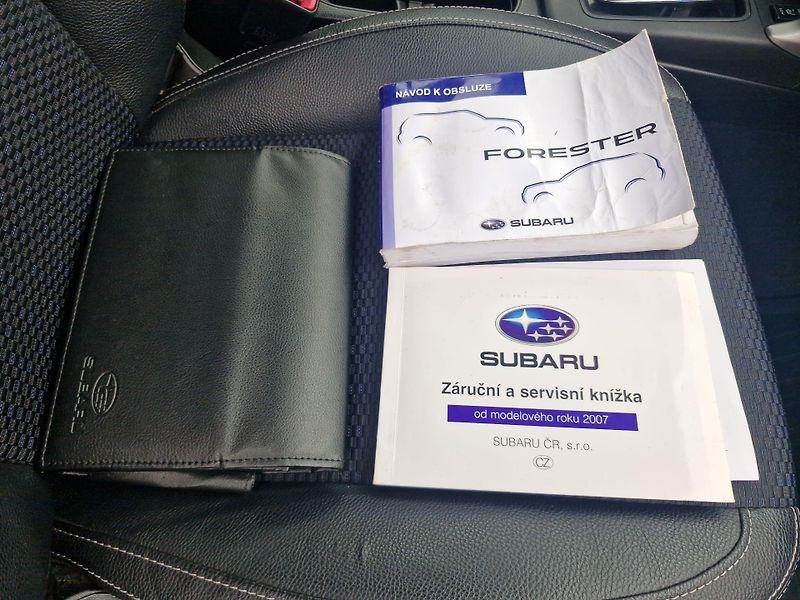 Subaru Forester (2014) 2,0 XT 177 kW 1.maj. ČR - fotka 24 z 24