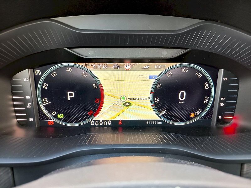 Škoda Kodiaq (2022) 2.0 TSI 140kW Style Plus 7míst - fotka 14 z 35