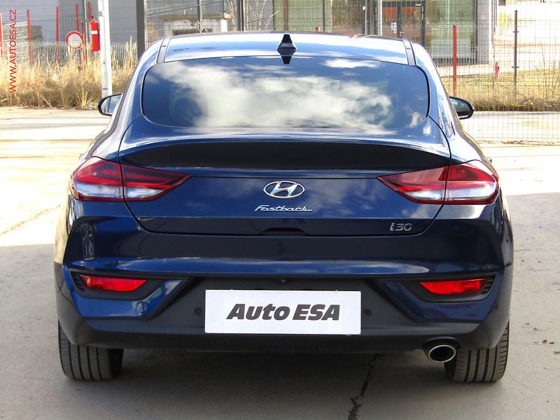 Hyundai i30 (2020) 1.5T-GDi, ČR, navi, LED - fotka 5 z 23