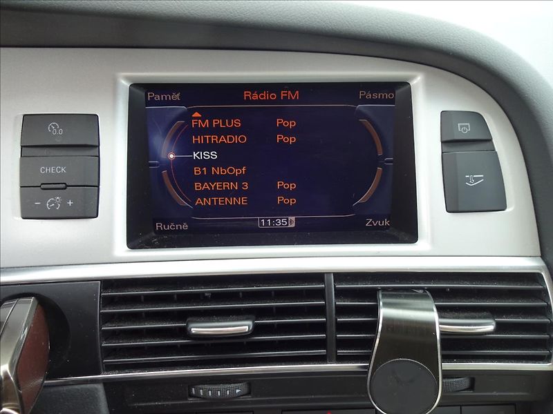 Audi A6 Allroad 3,0 TDI 176kW QUATRO - fotka 42 z 63