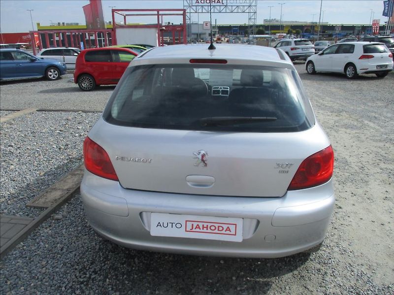 Peugeot 307 1,4 D,aut.klima,serv.kniha, - fotka 7 z 23
