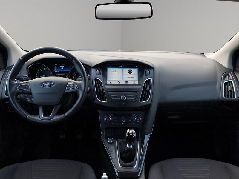 Ford Focus (2018) 1.0 EcoBoost 92kW, Serv. kniha - fotka 9 z 23