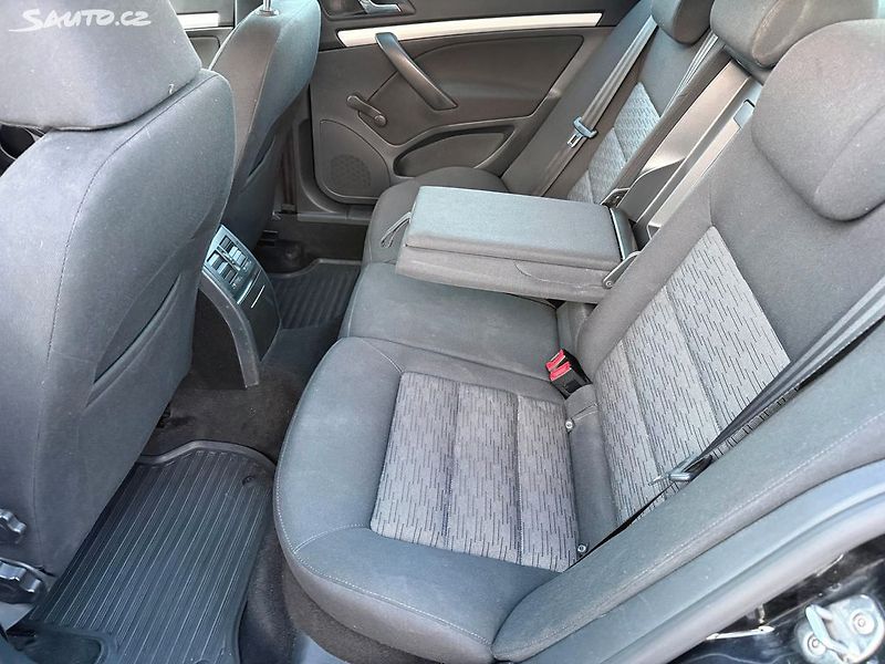 Škoda Octavia 2.0 TDI 103kW - fotka 22 z 26