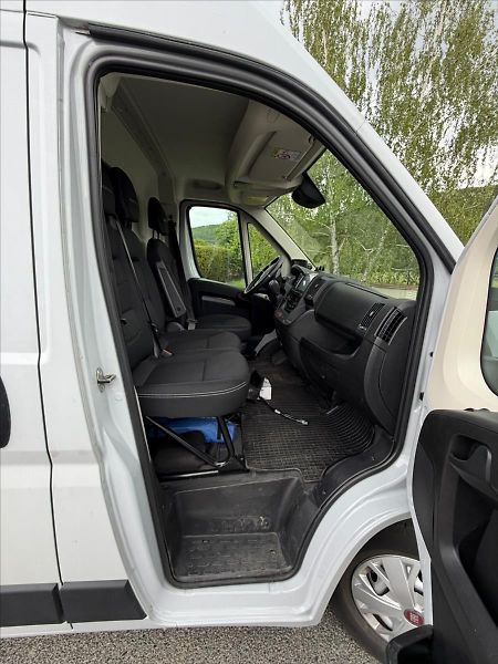 Fiat Ducato 0,0 E - fotka 16 z 27