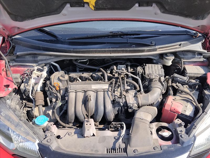 Honda Jazz 1,3   1.3i-VTEC 75kw - fotka 25 z 26
