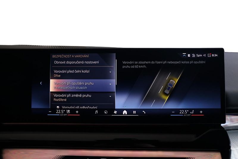 BMW Řada 5 540d xDrive Touring - fotka 14 z 28