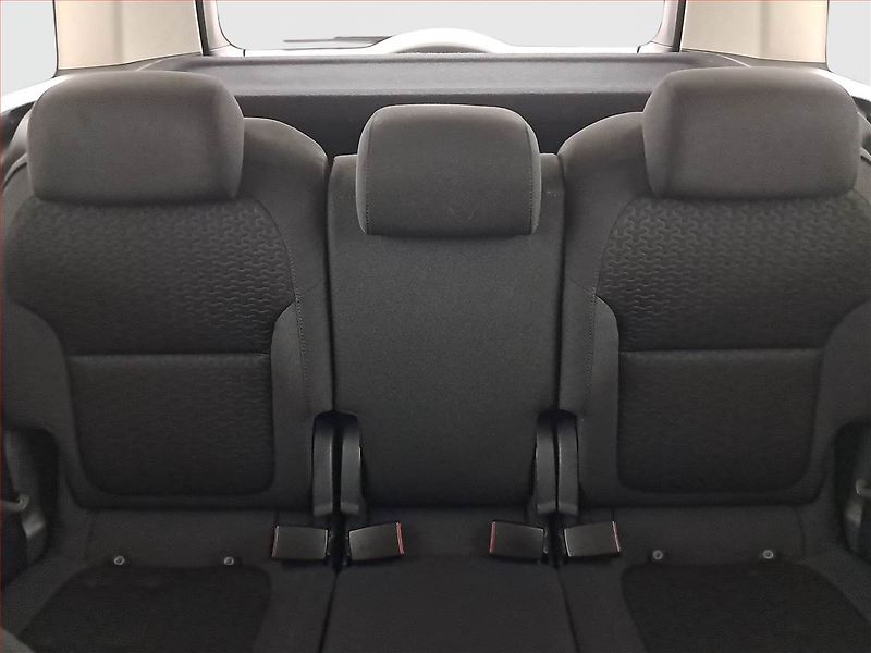 Škoda Yeti (2010) Ambition 2.0 TDI, ČR,1.maj - fotka 10 z 16