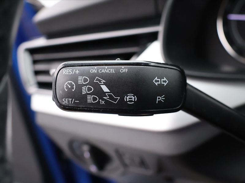 Škoda Scala 1,0 TSI 85kW Ambition CZ - fotka 16 z 30