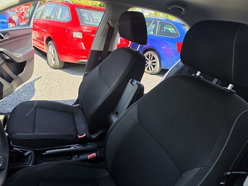Škoda Rapid 1.2 TSI  - fotka 14 z 20