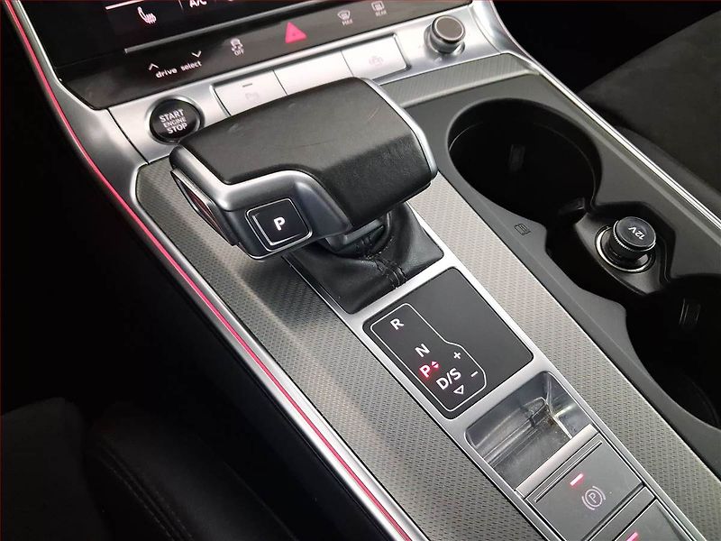 Audi A6 (2020) 45 TDI - fotka 13 z 29