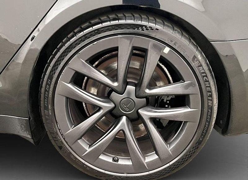 Tesla Model S LR AWD Kam Vzduch Panorama Taž - fotka 30 z 32