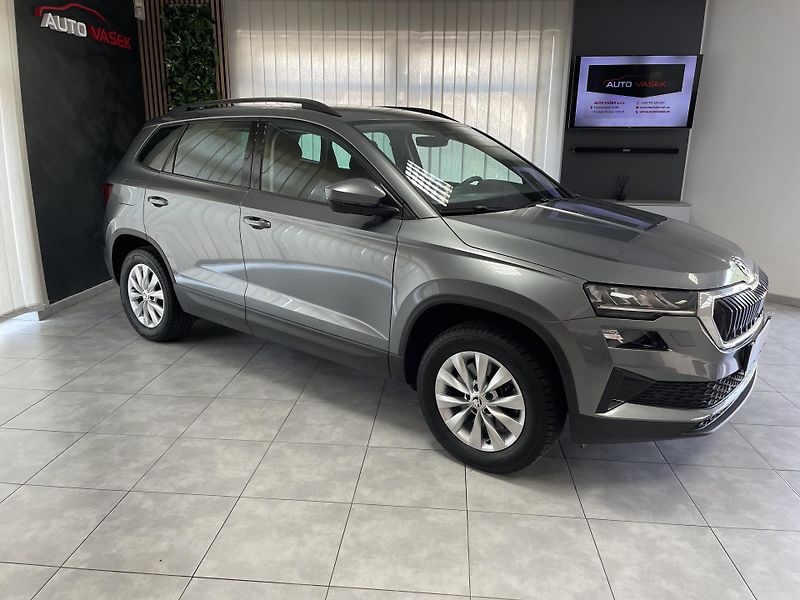 Škoda Karoq 1.5 TSi ČR 1.MAJ 6M LED SERVIS - fotka 2 z 31