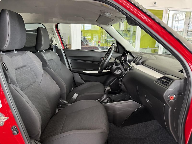 Suzuki Swift (2021) - fotka 13 z 25
