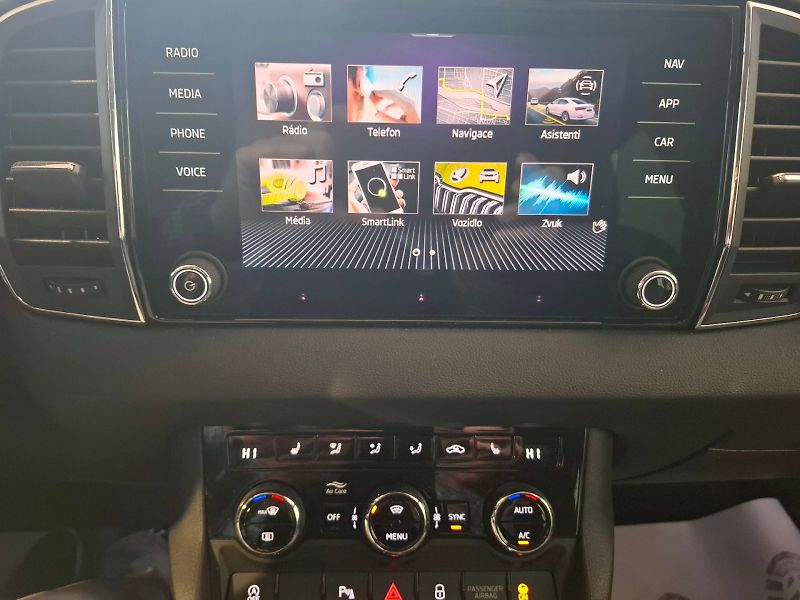 Škoda Karoq (2024) SEL TS 110/1.5 A7F - fotka 37 z 52