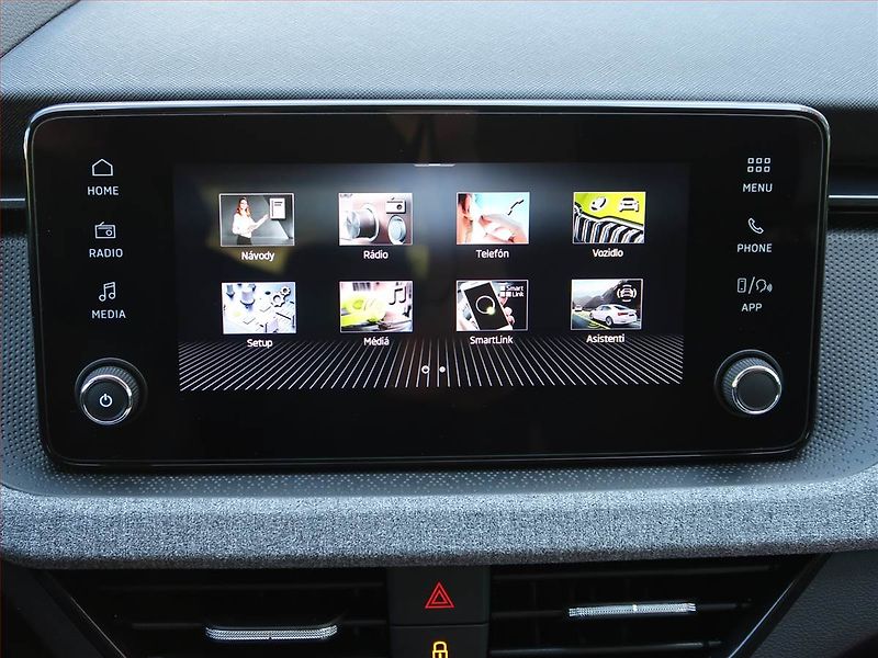 Škoda Scala (2025) Selection 1.0 TSI, Serv.kniha - fotka 12 z 17