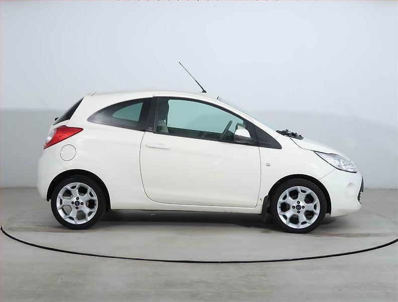 Ford Ka (2009) 1.3 i, po STK, dobrý stav - fotka 6 z 16