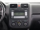 Volkswagen Golf (2008) 1.4 16V, nová STK, CZ doklady - náhled 12
