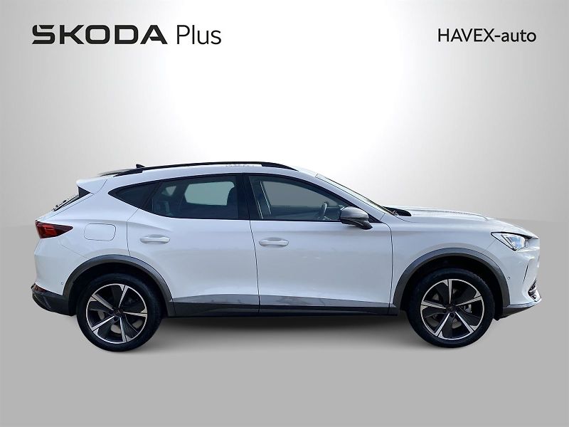 Cupra Formentor (2024) 1.5 TSI DSG - fotka 35 z 36