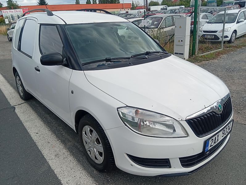 Škoda Praktik 1.2 HTP, 51kW, tažné, nová STK - fotka 7 z 18