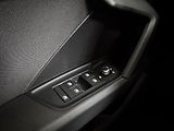 Audi A3 (2024) Sportback 35 TFSI - CZ - DPH - náhled 16