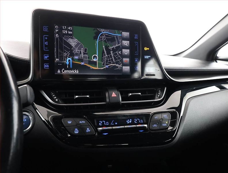 Toyota C-HR (2017) 1.8 Hybrid, Automat - fotka 10 z 18
