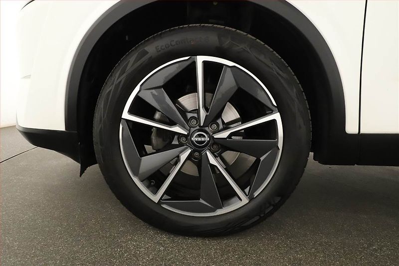 Nissan Qashqai (2023) Tekna 1.3 DIG-T MHEV - fotka 20 z 20