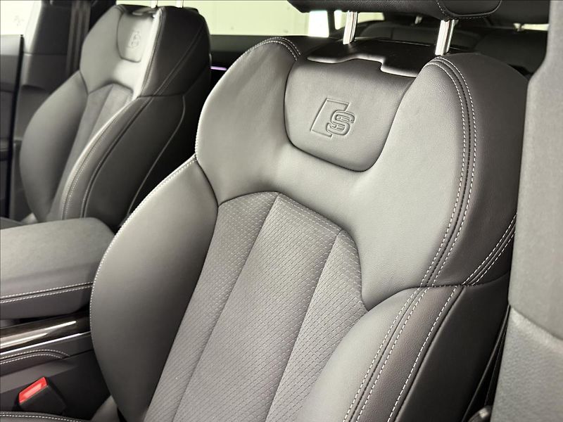 Audi Q8 3,0 50 TDI tiptronic quattro S - fotka 11 z 42