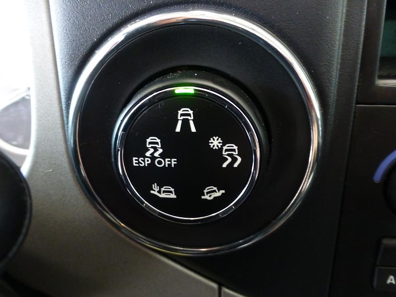 Peugeot Partner Tepee (2011) 1,6HDI*KLIMATIZACE - fotka 16 z 27