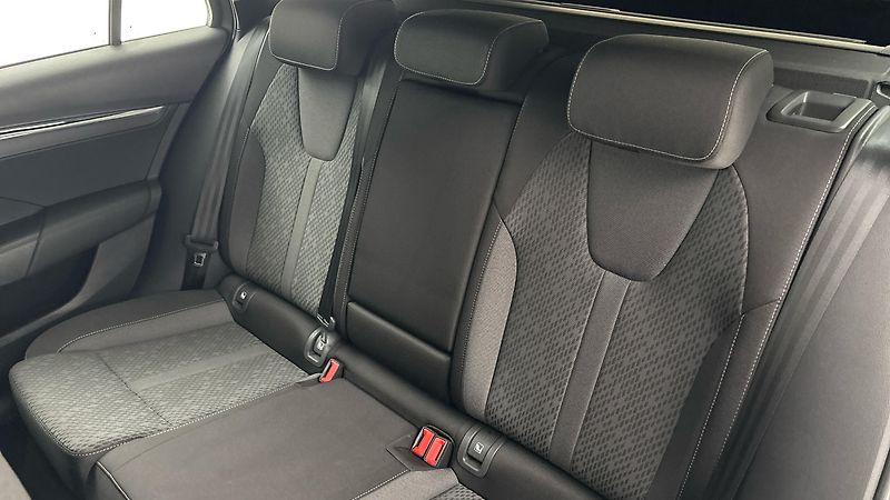 Škoda Octavia 1.5 TSI Style Combi - fotka 16 z 25