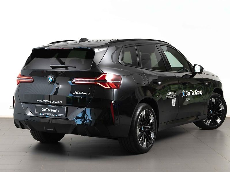 BMW X3 xDrive 40d - fotka 3 z 6