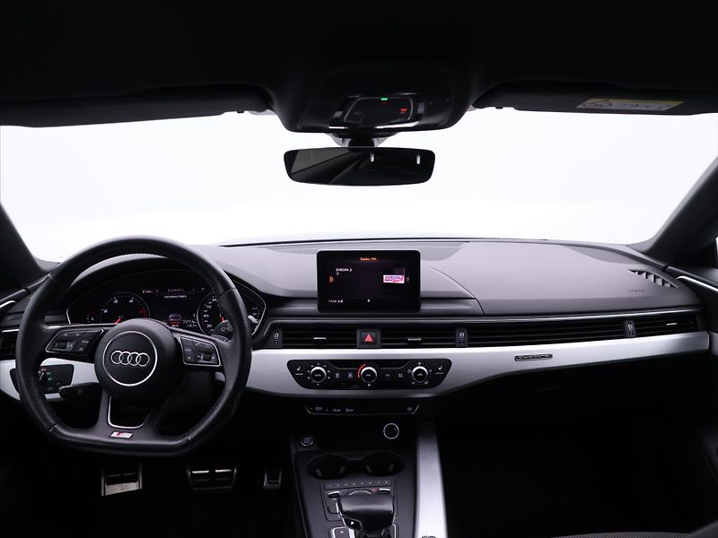 Audi A5 3,0 50TDI 210kW Quattro DPH - fotka 34 z 41