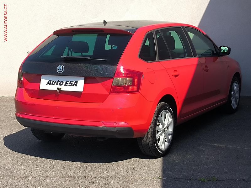 Škoda Rapid (2014) 1.6 TDi, autoAC - fotka 4 z 17