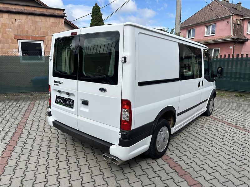 Ford Transit 2,2 TDCI obytná vestavba - fotka 3 z 32