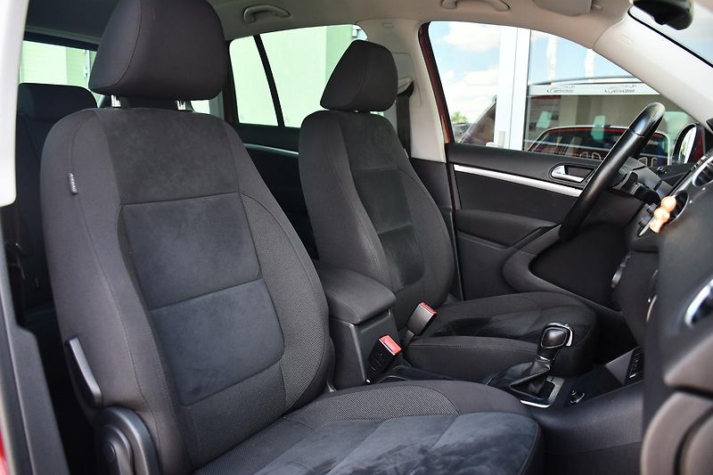 Volkswagen Tiguan 2.0TDi 110kW TAŽNÉ DSG 4MOTION - fotka 14 z 47