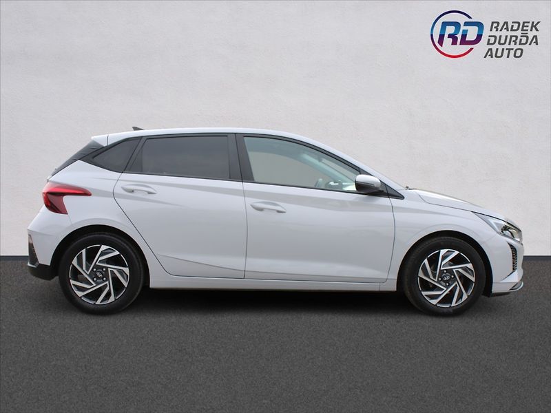 Hyundai i20 1,2 i  NOVÉ V ČR,SMART - fotka 4 z 30