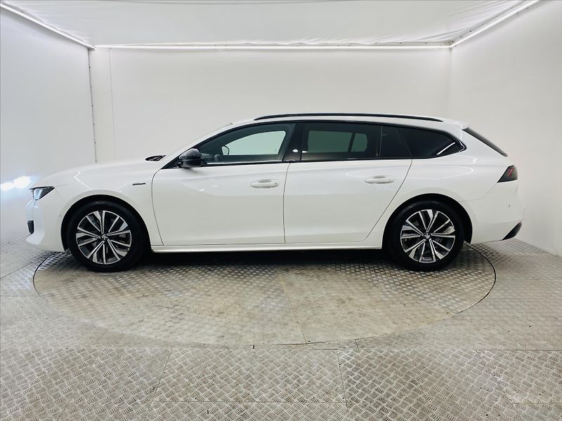 Peugeot 508 2,0 HDi 120kW GT Line - fotka 3 z 24