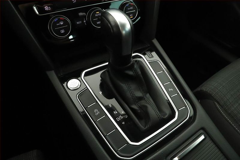 Volkswagen Passat (2019) Comfortline 1.6 TDI, Automat - fotka 10 z 15