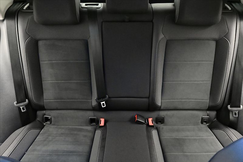 Volkswagen T-Roc 2,0 TDI 110kW DSG STYLE Záruka - fotka 28 z 31