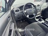Ford Focus (2007) 1.6 i, ČR, autoAC, temp - náhled 2