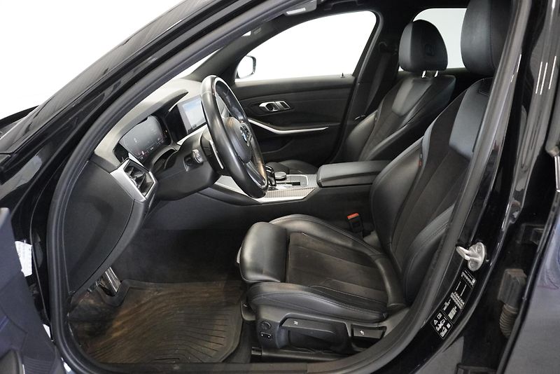 BMW Řada 3 (2020) 320D  2,0 M-SPORT XDRIVE AUT. - fotka 11 z 31