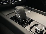 Volvo XC60 B5 AWD DARK ULTIMATE AUT CZ - náhled 27