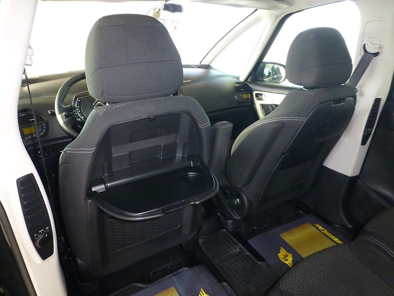 Citroën Grand C4 Picasso (2013) 1,6HDI*NAVI*TAŽNÉ*PARK.S*7MÍST - fotka 18 z 28