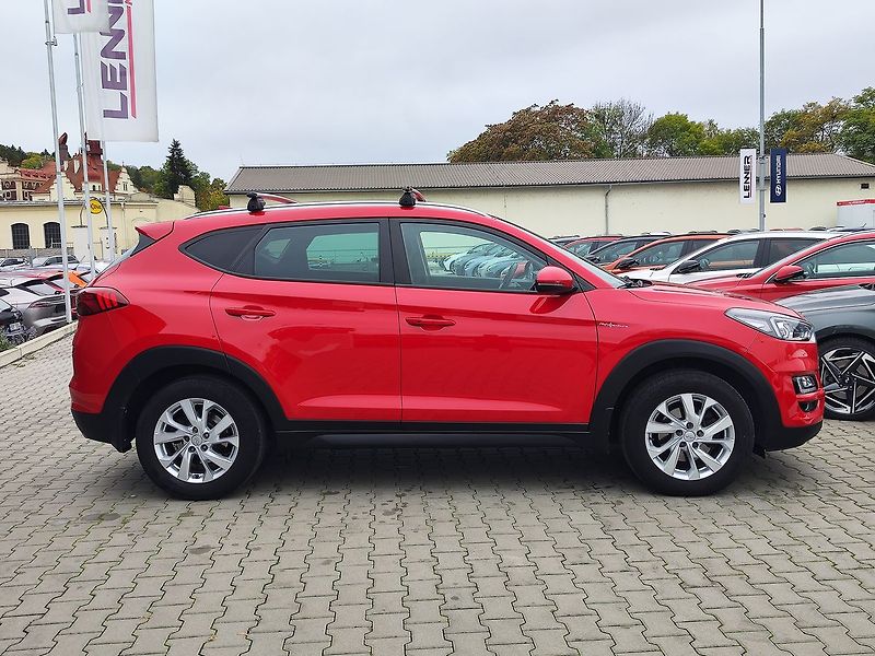Hyundai Tucson 1.6 T-GDI/130kW Adventure - fotka 4 z 33