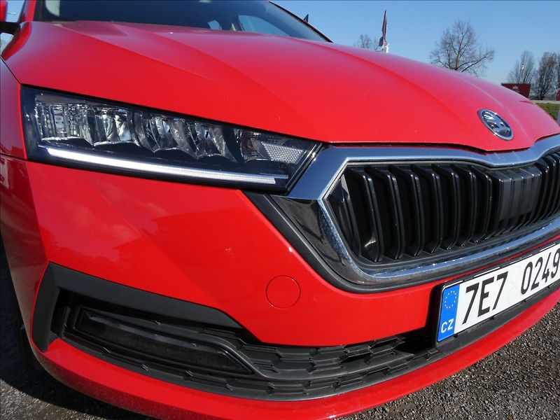 Škoda Octavia 2,0 TDI 110kW DSG Ambition,DPH - fotka 3 z 39